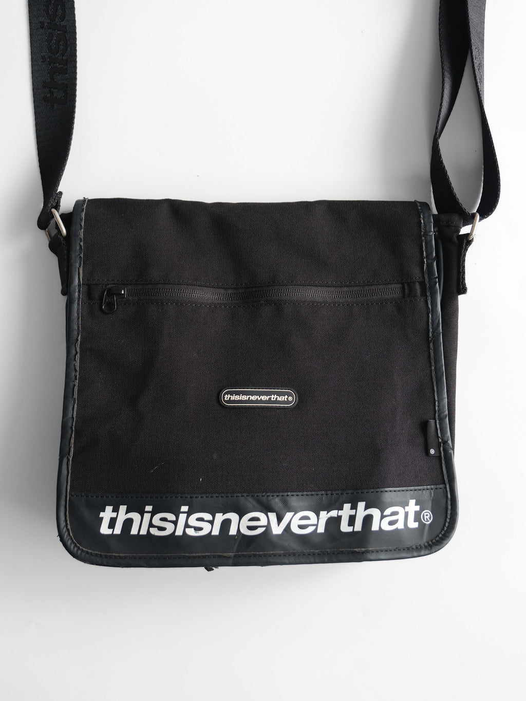 THISISNEVERTHAT BLACK SHOULDER BAG
