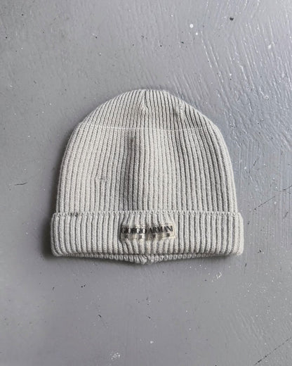 1990s-giorgio-armani-neve-beanie