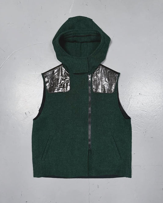 untilfaded-FW02-READY-TO-WEAR-MIU-MIU-VEST-1