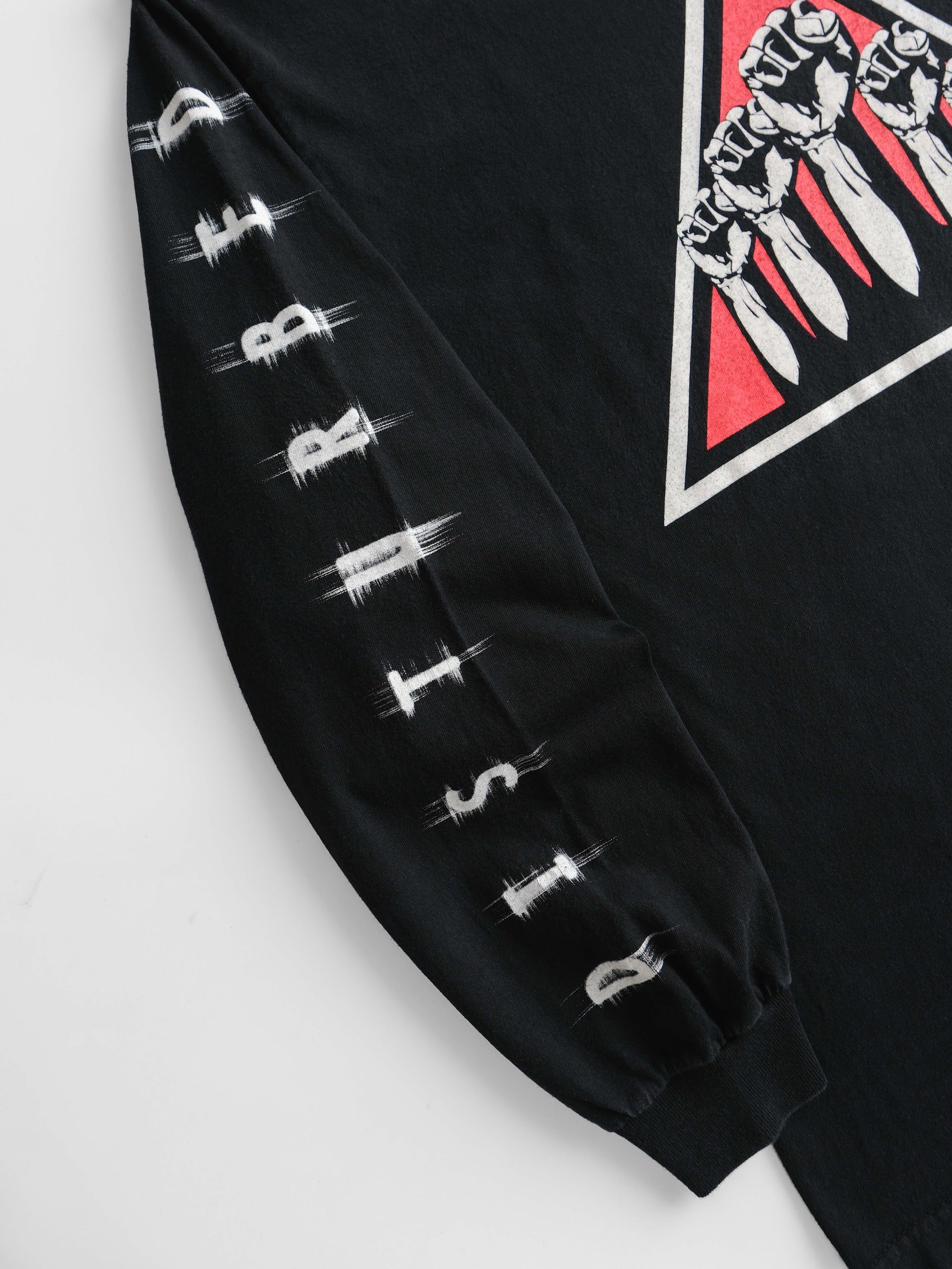 VINTAGE BLACK DISTURBED LS T-SHIRT
