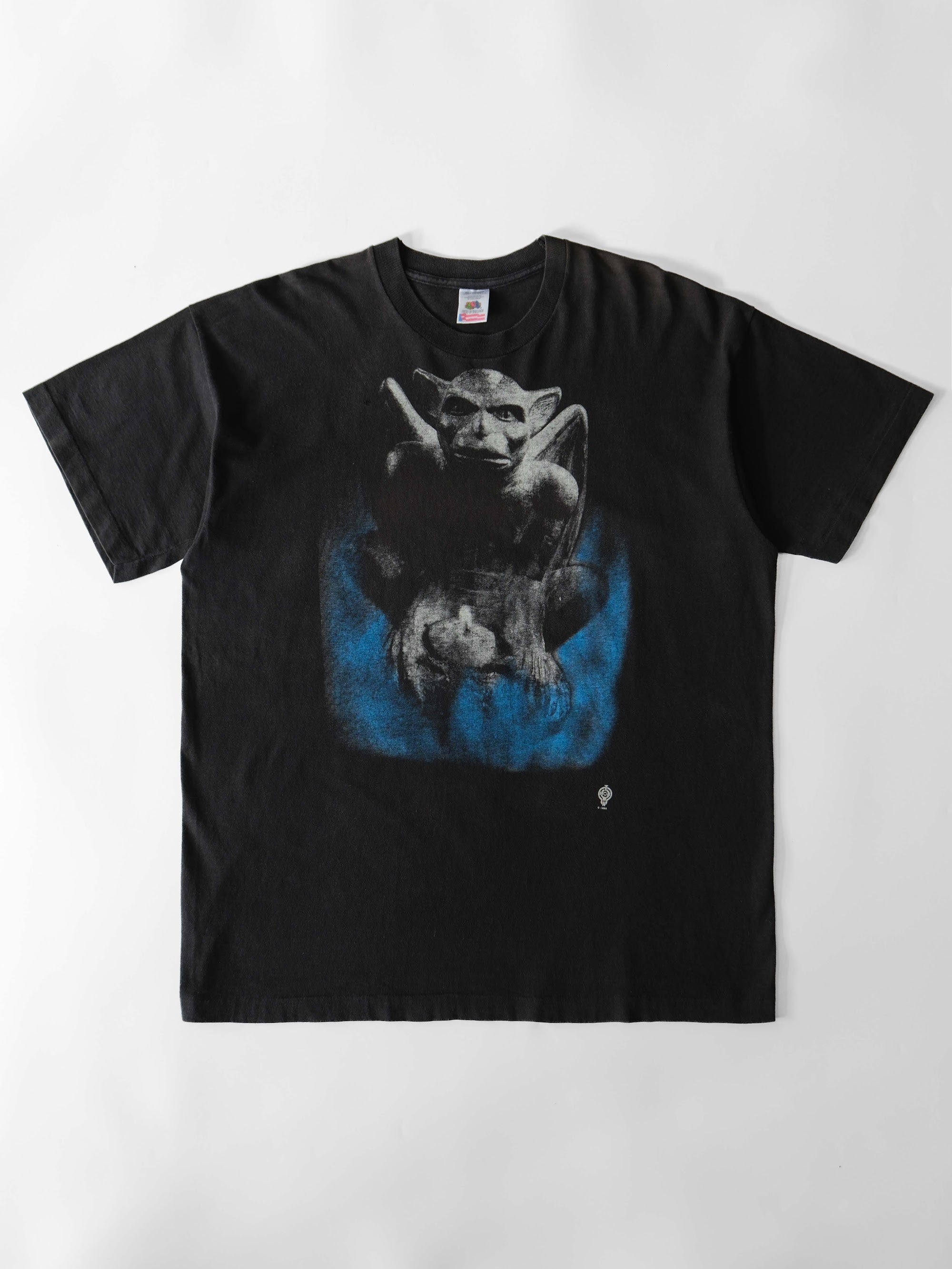 VINTAGE BLACK " GARGOYLE 1995 MOB TOWN " T-SHIRT