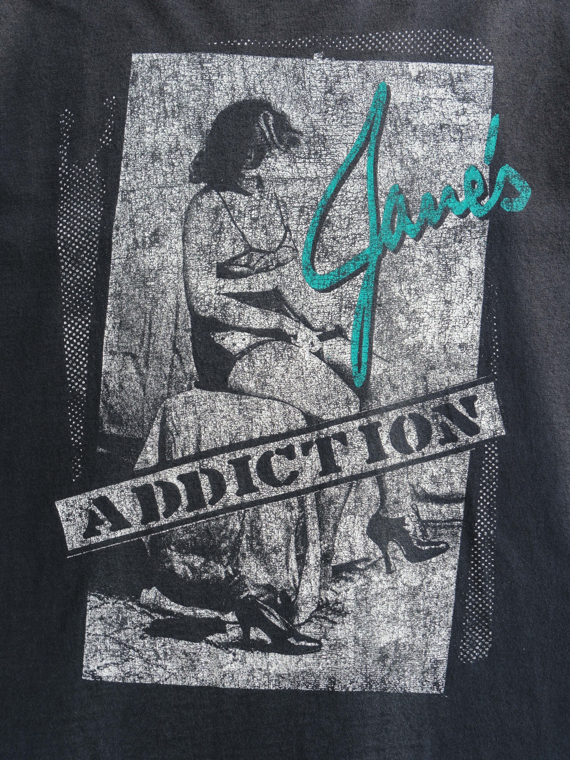 VINTAGE BLACK JANES ADDICTION T-SHIRT