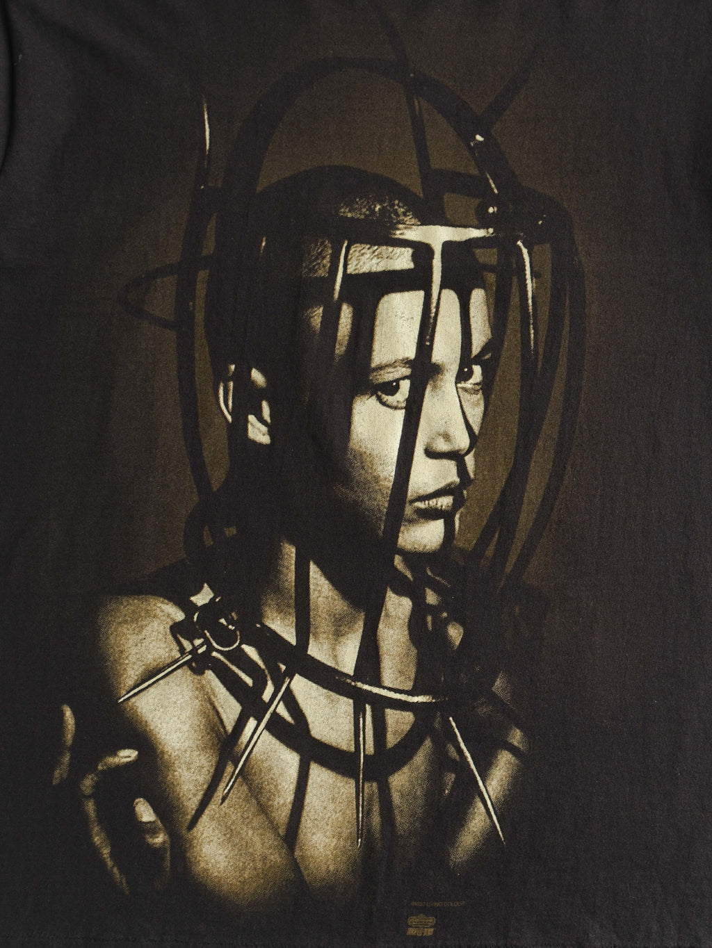 VINTAGE BLACK LIVING COLOUR T-SHIRT