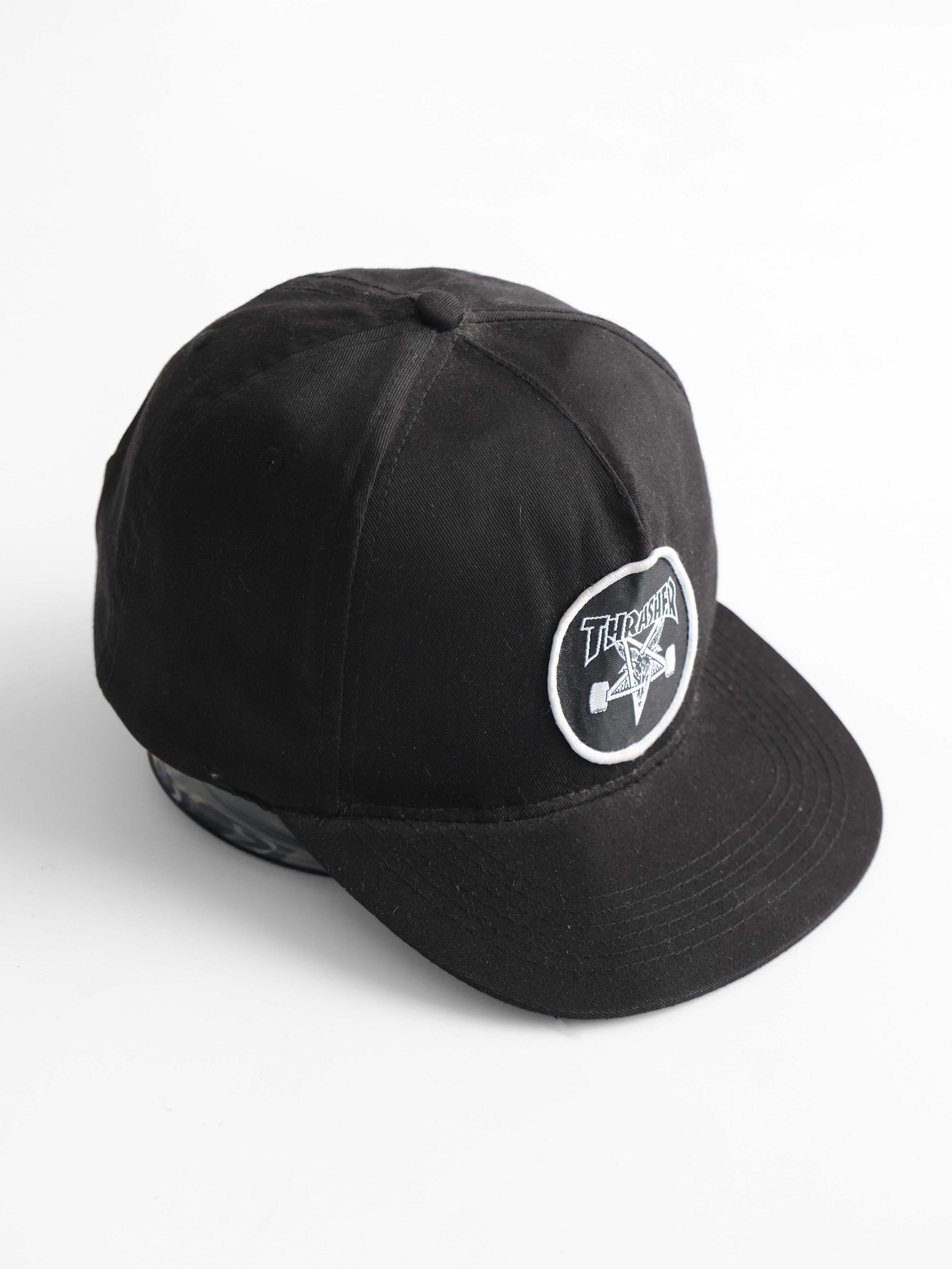 VINTAGE BLACK THRASER HAT