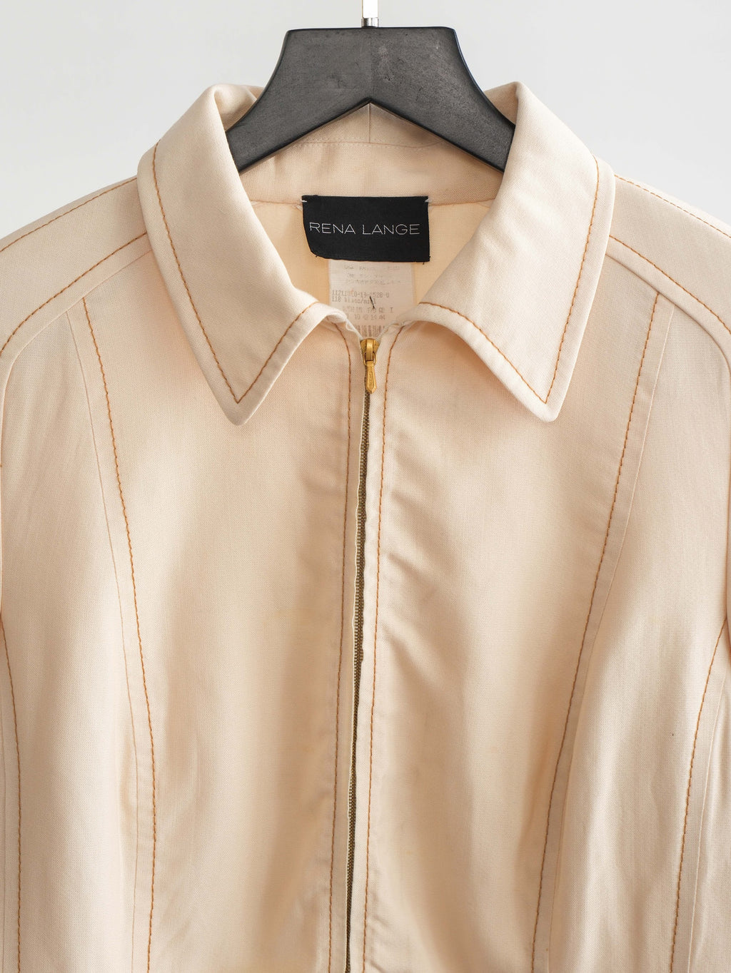 VINTAGE EMBROIDERED CREAM RENA LANGE/ PADDED SHOULDER JACKET