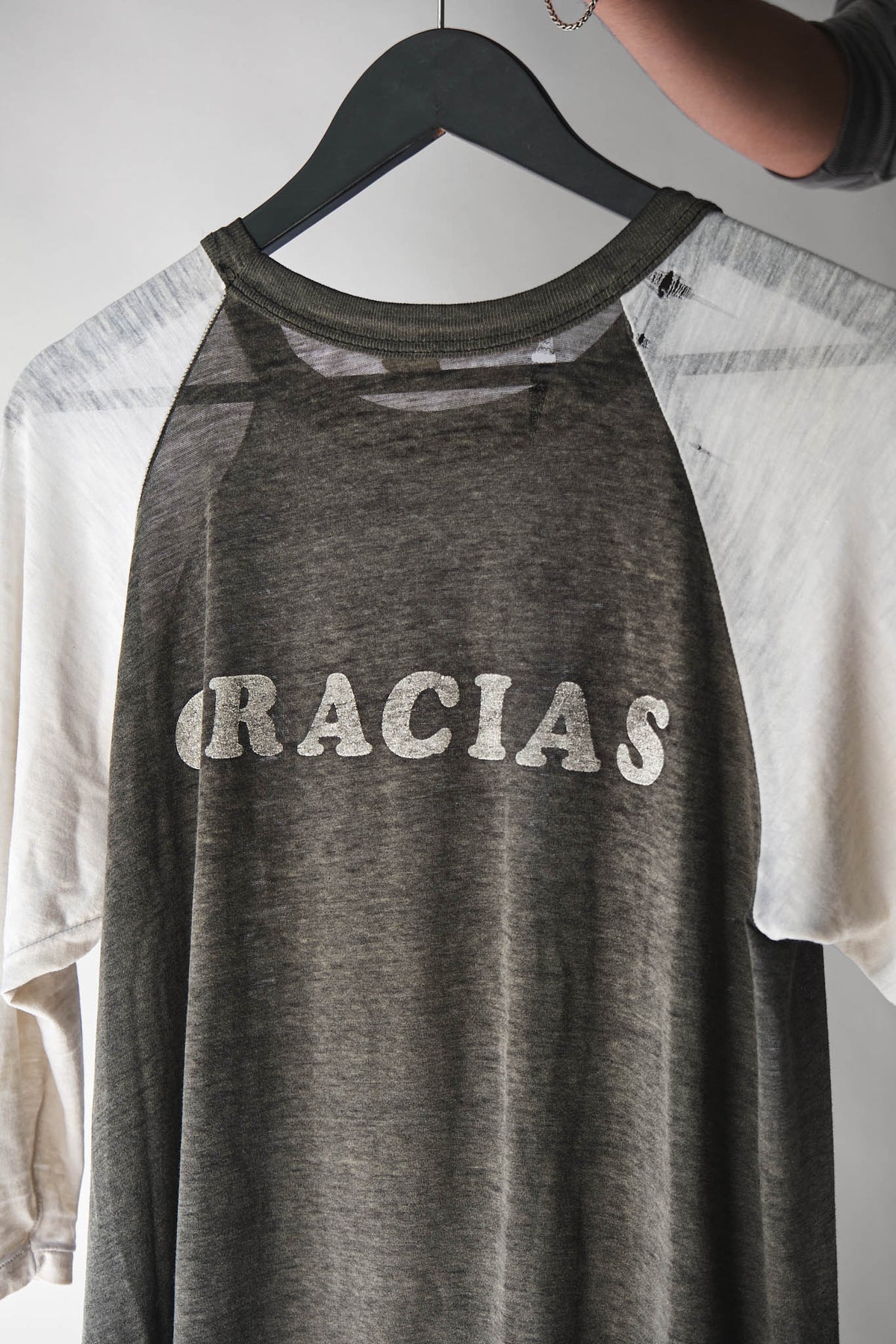 VINTAGE GREY SONIC YOUTH "GRACIAS" 3/4 RAGLAN LS T-SHIRT