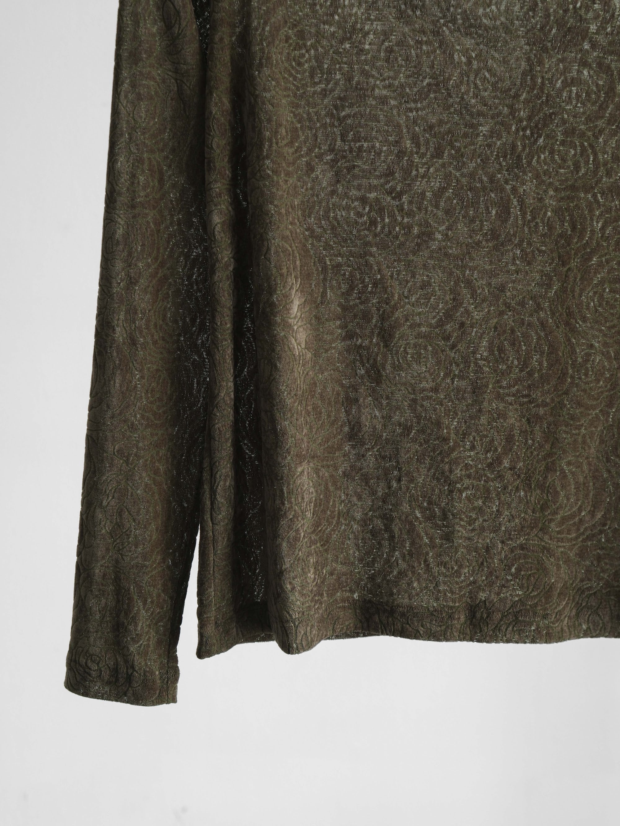 VINTAGE LACE GREEN CECI OU CELA/ FLORAL LS T-SHIRT