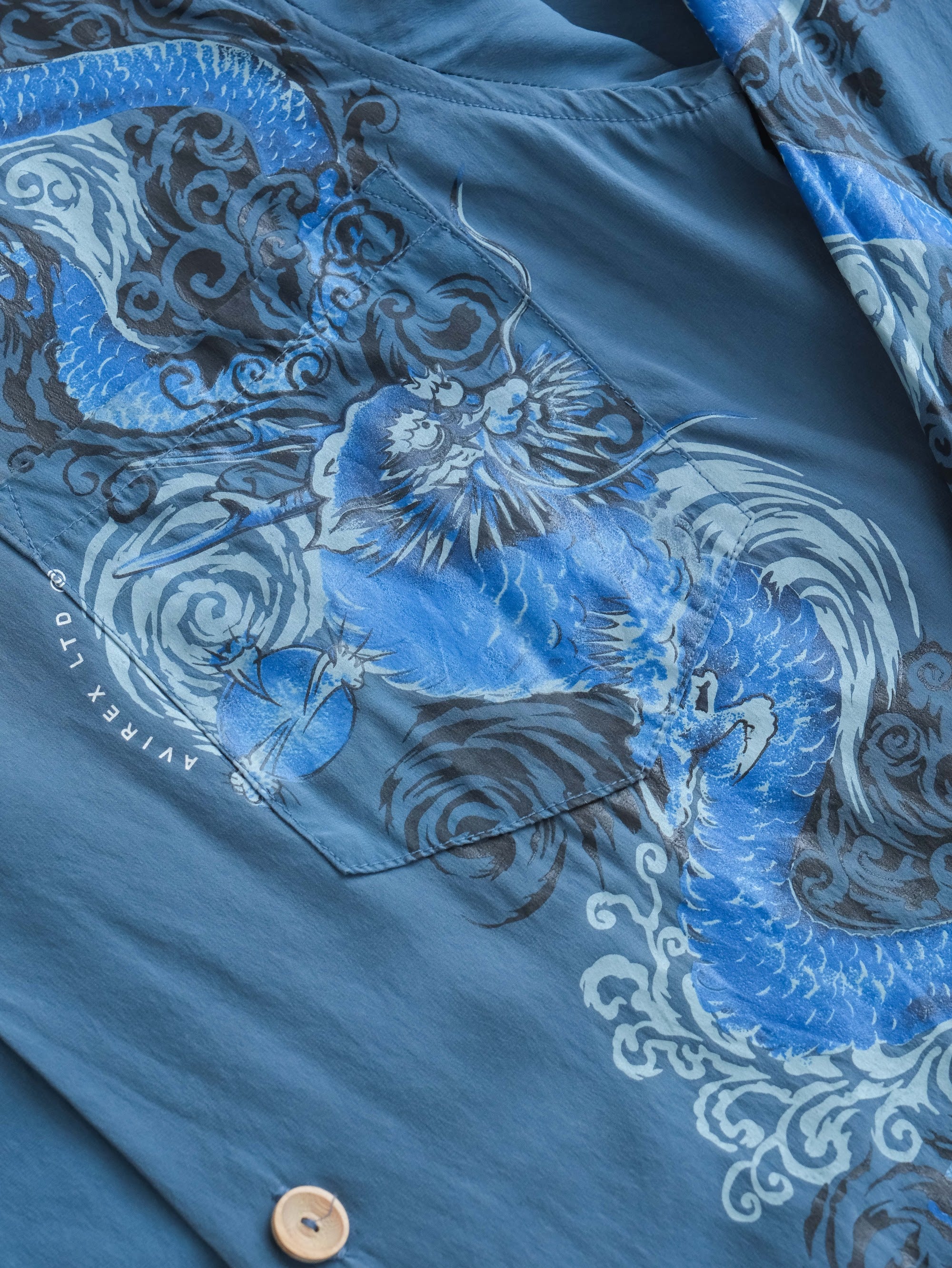 VINTAGE NAVY AVIREX/ DRAGON LS SHIRT