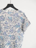 VINTAGE PLEATS BLUE VINVERT/ FLORAL/ HIGH NECK T-SHIRT