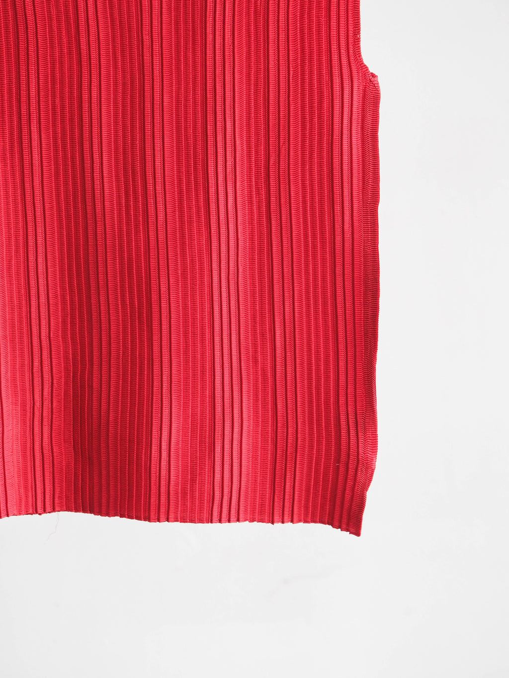 VINTAGE PLEATS RED PACO RABANNE TANK TOP