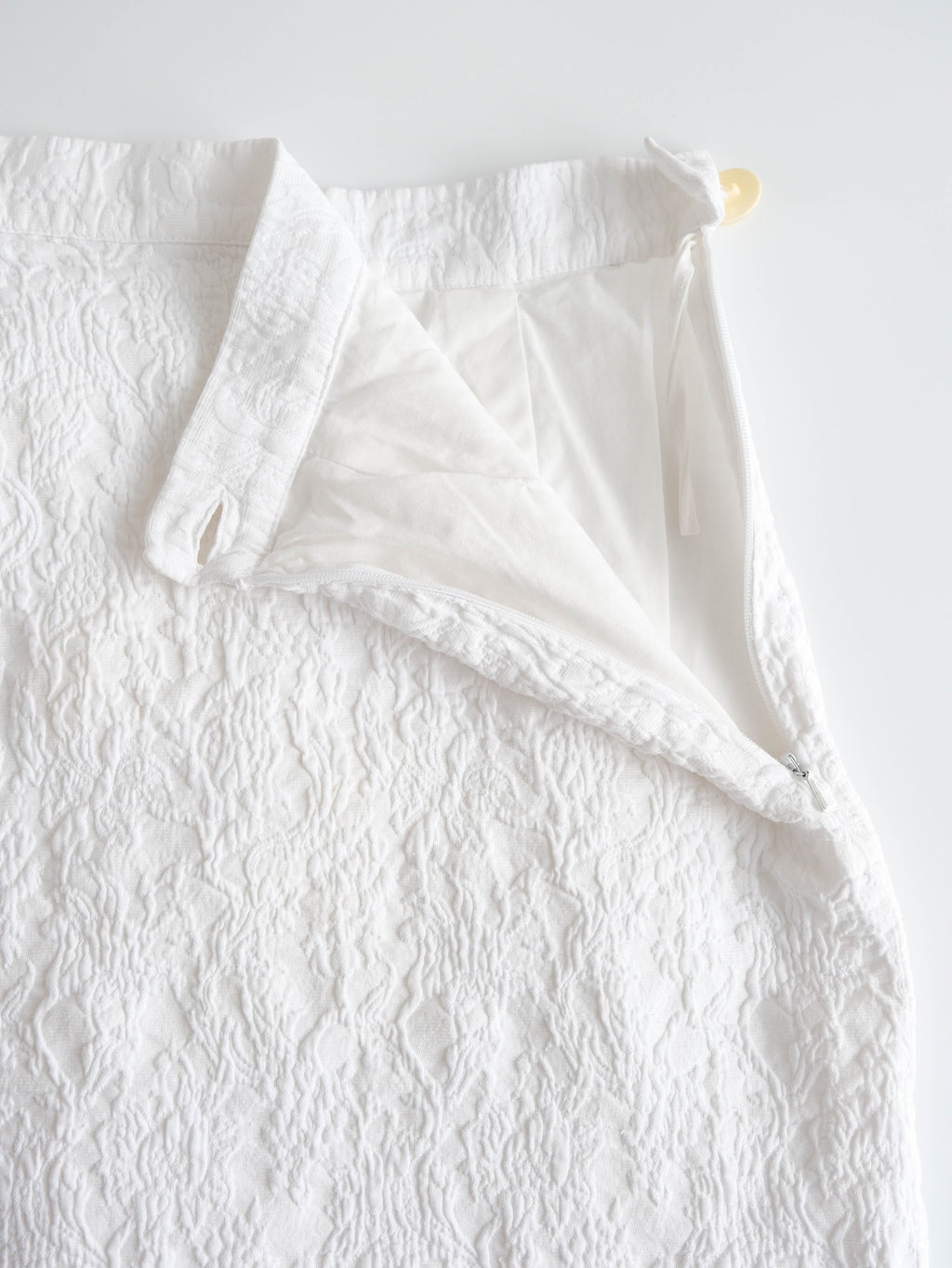 VIVIENNE WESTWOOD WHITE FLORAL TEXTURE SKIRT