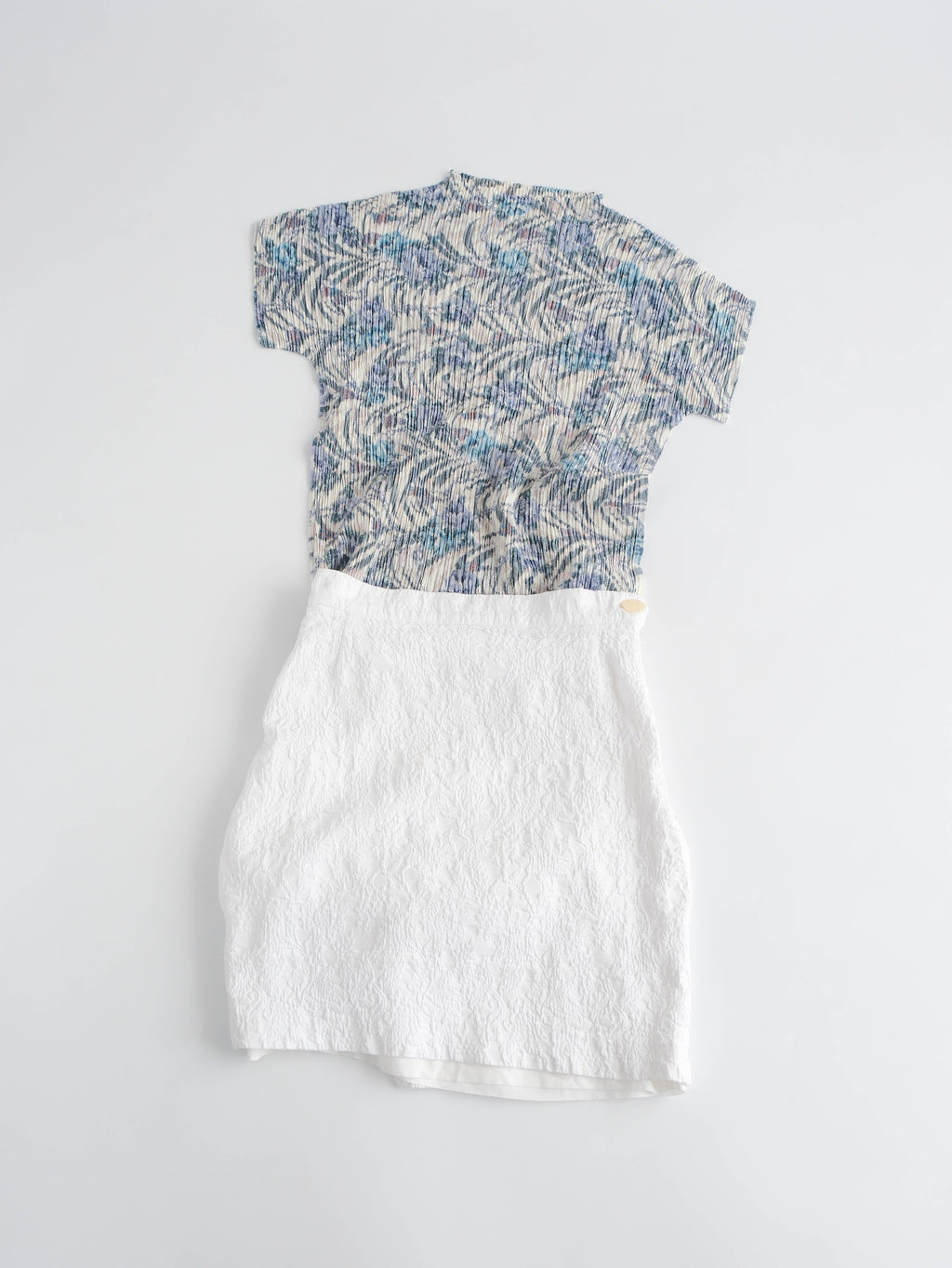 VIVIENNE WESTWOOD WHITE FLORAL TEXTURE SKIRT